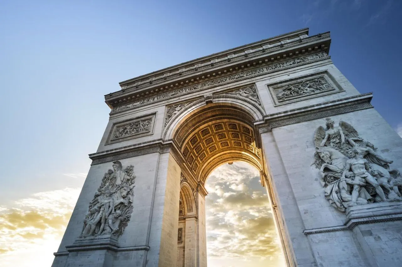 Warwick Champs-elysees 4* Париж