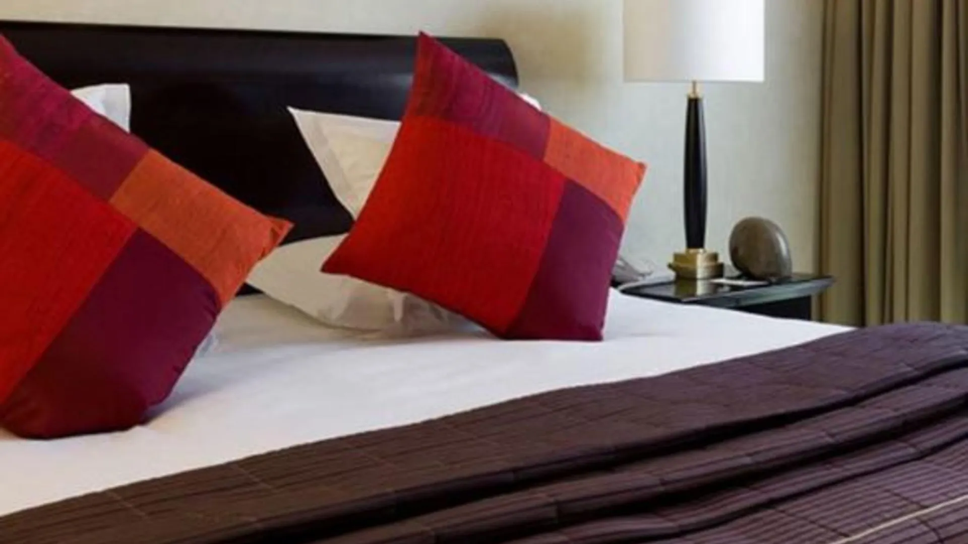 Warwick Champs-elysees 4* Paris