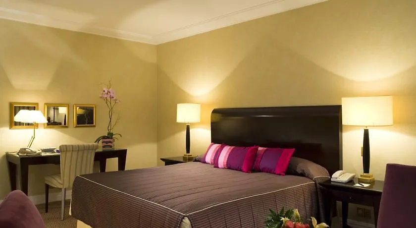 Hotel Warwick Champs-elysees Paris