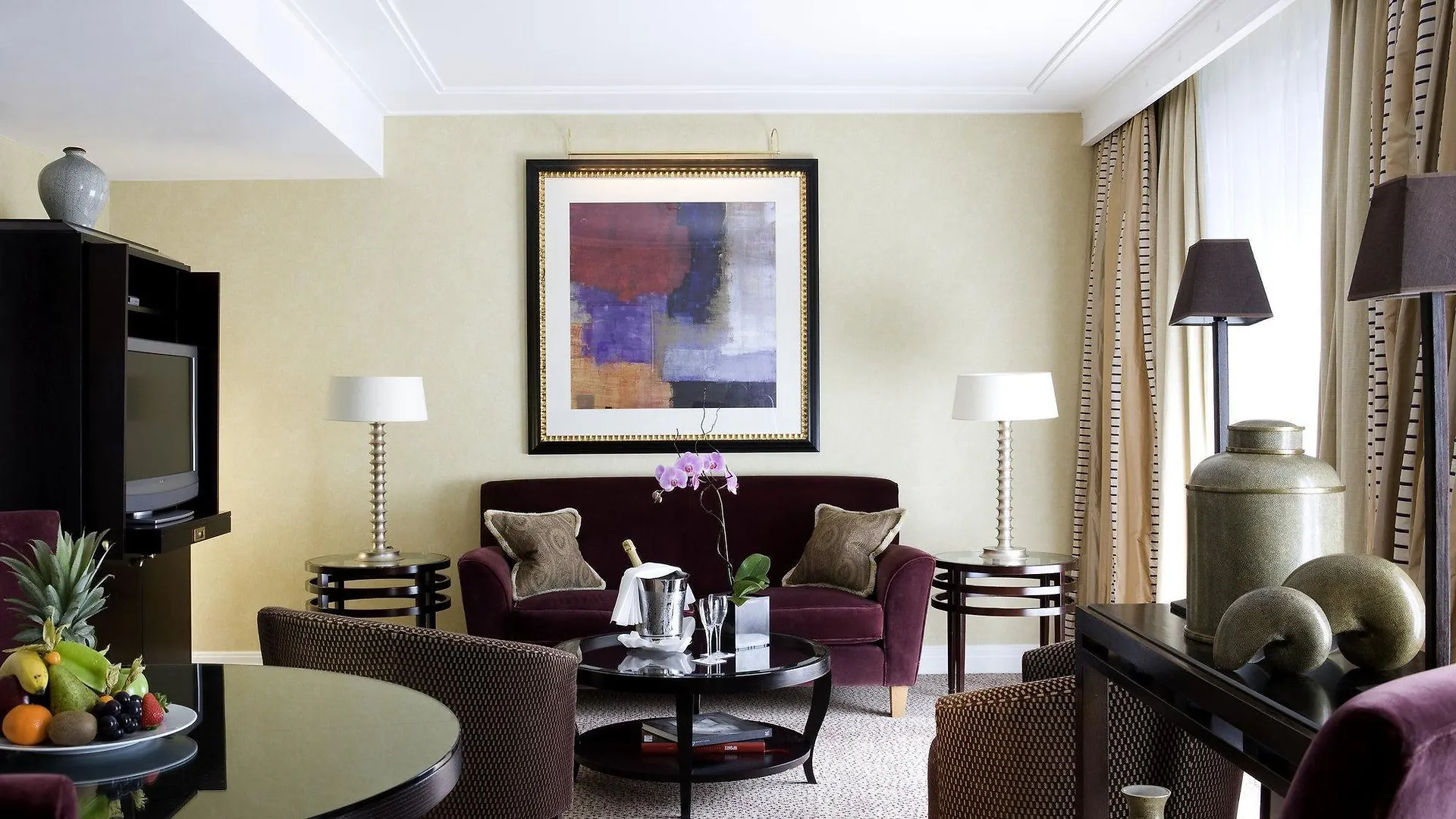 Hotel Warwick Champs-elysees Paris