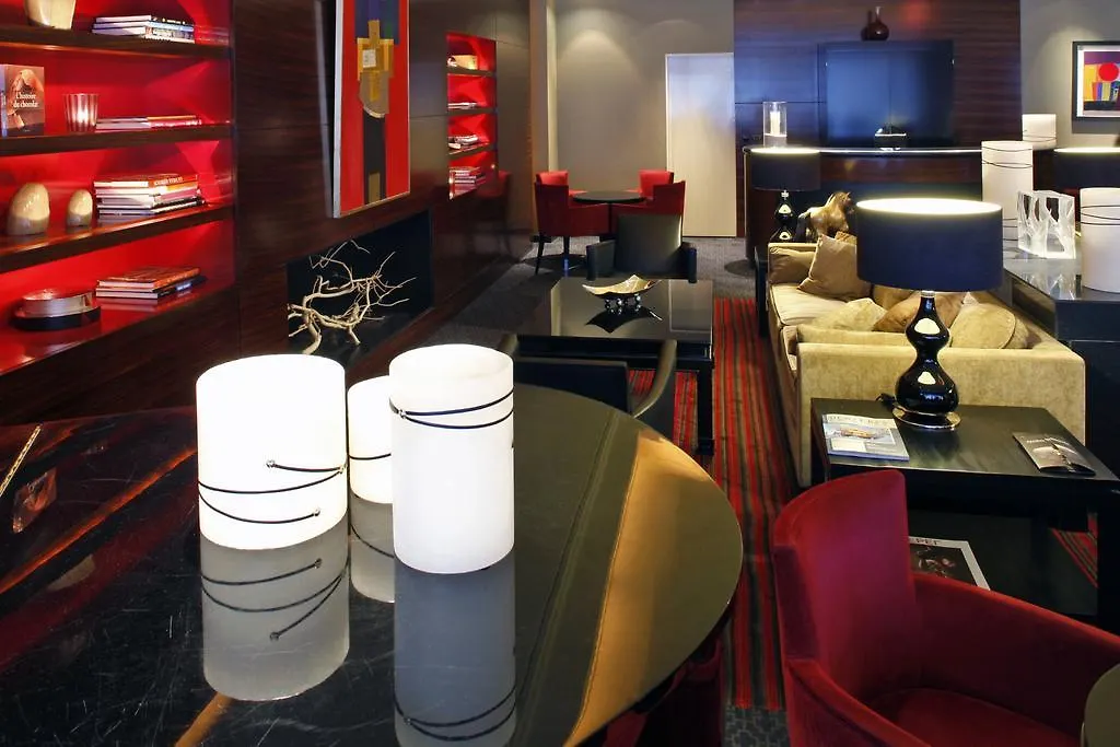 Hotel Warwick Champs-elysees París